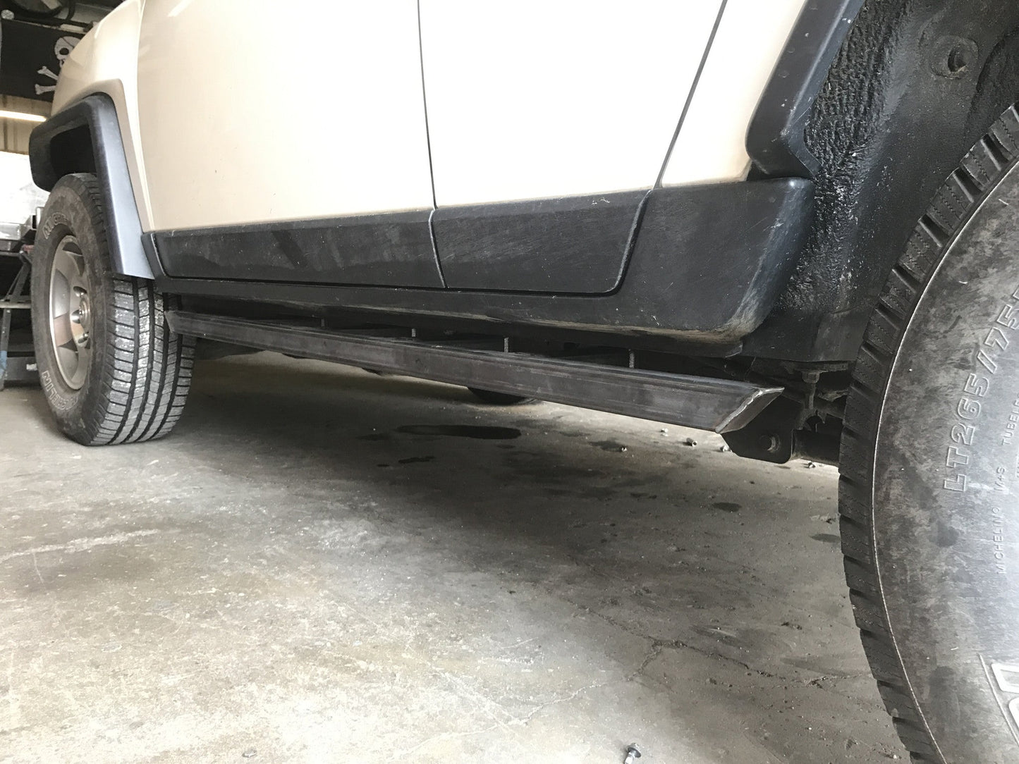Toyota FJ Cruiser Type 1 Rock Slider