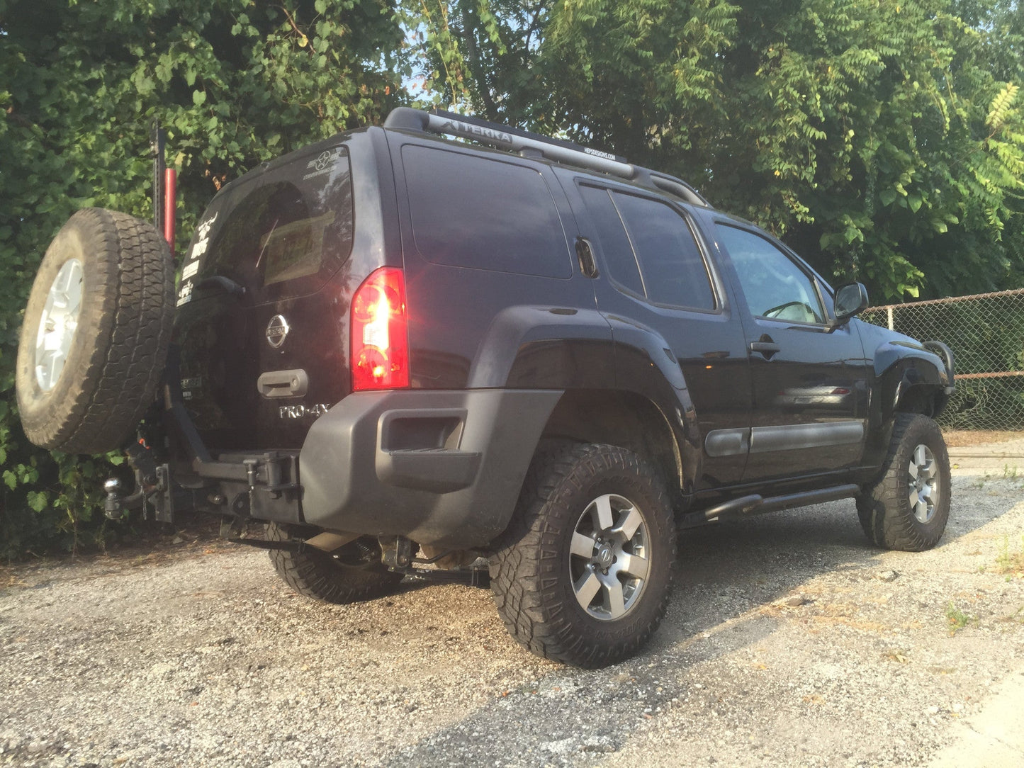 2nd Gen 2 (2005-2015) Nissan Xterra Rear bumper & Tire Carrier