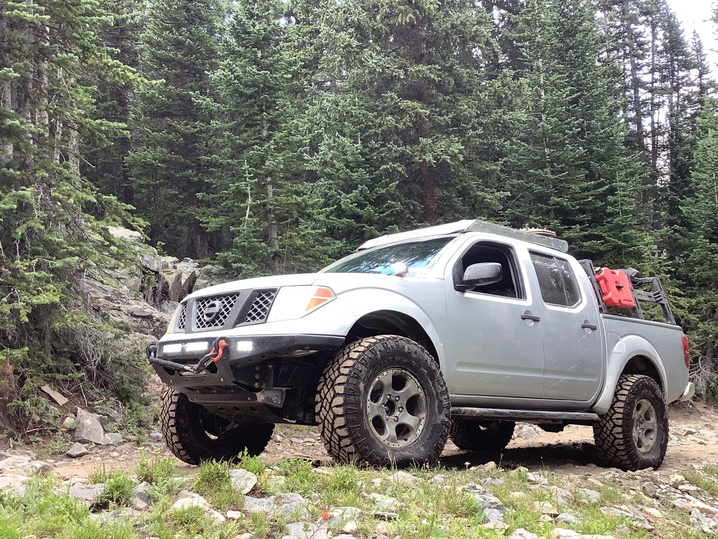 2nd Gen (2005-2019) Nissan Frontier Plate Front Bumper