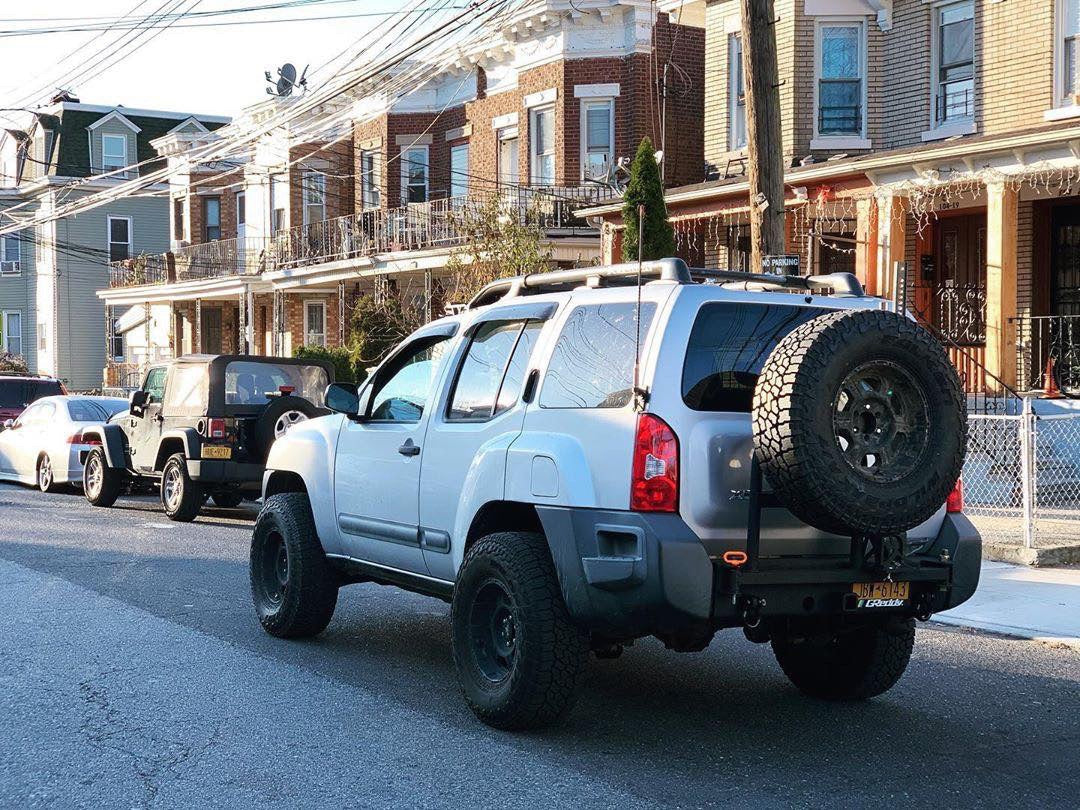 2nd Gen 2 (2005-2015) Nissan Xterra Rear bumper & Tire Carrier