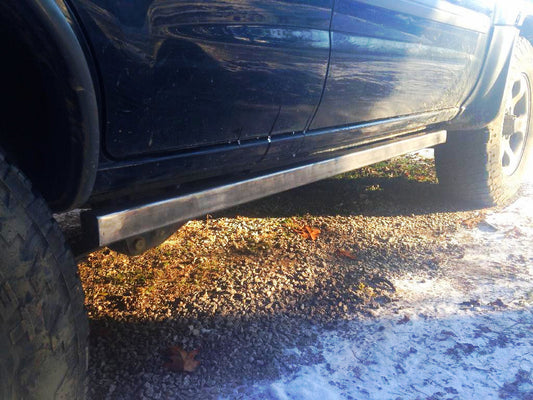 Nissan Xterra Gen 1 Rock Sliders, Level I (2000-2004)