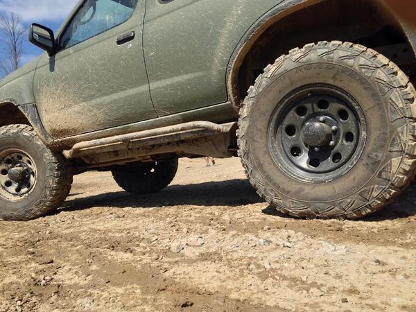 3rd gen (1996-2002) Toyota 4Runner Type 2 Rock Slider