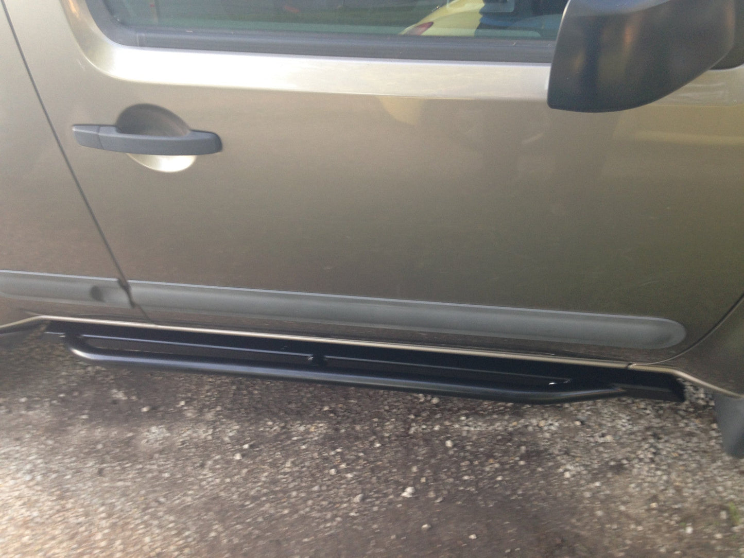 Nissan Xterra Gen 2 Rock Sliders, Level II (2005+)