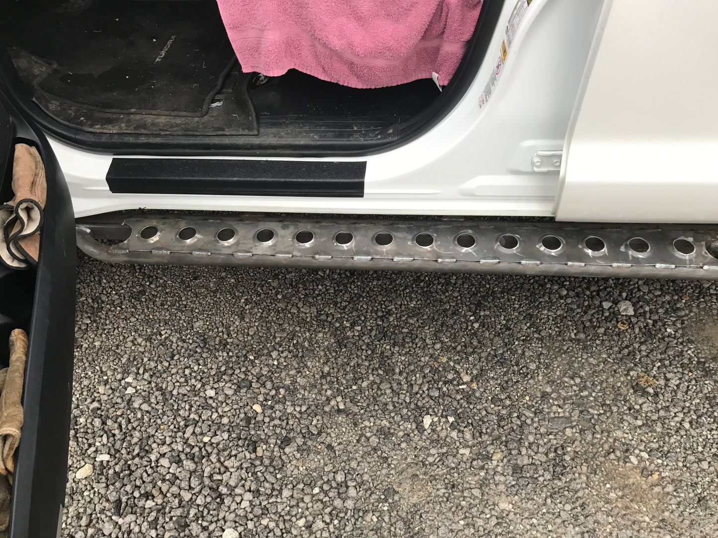 Toyota Tundra Type 4 Rock Slider (2007+)