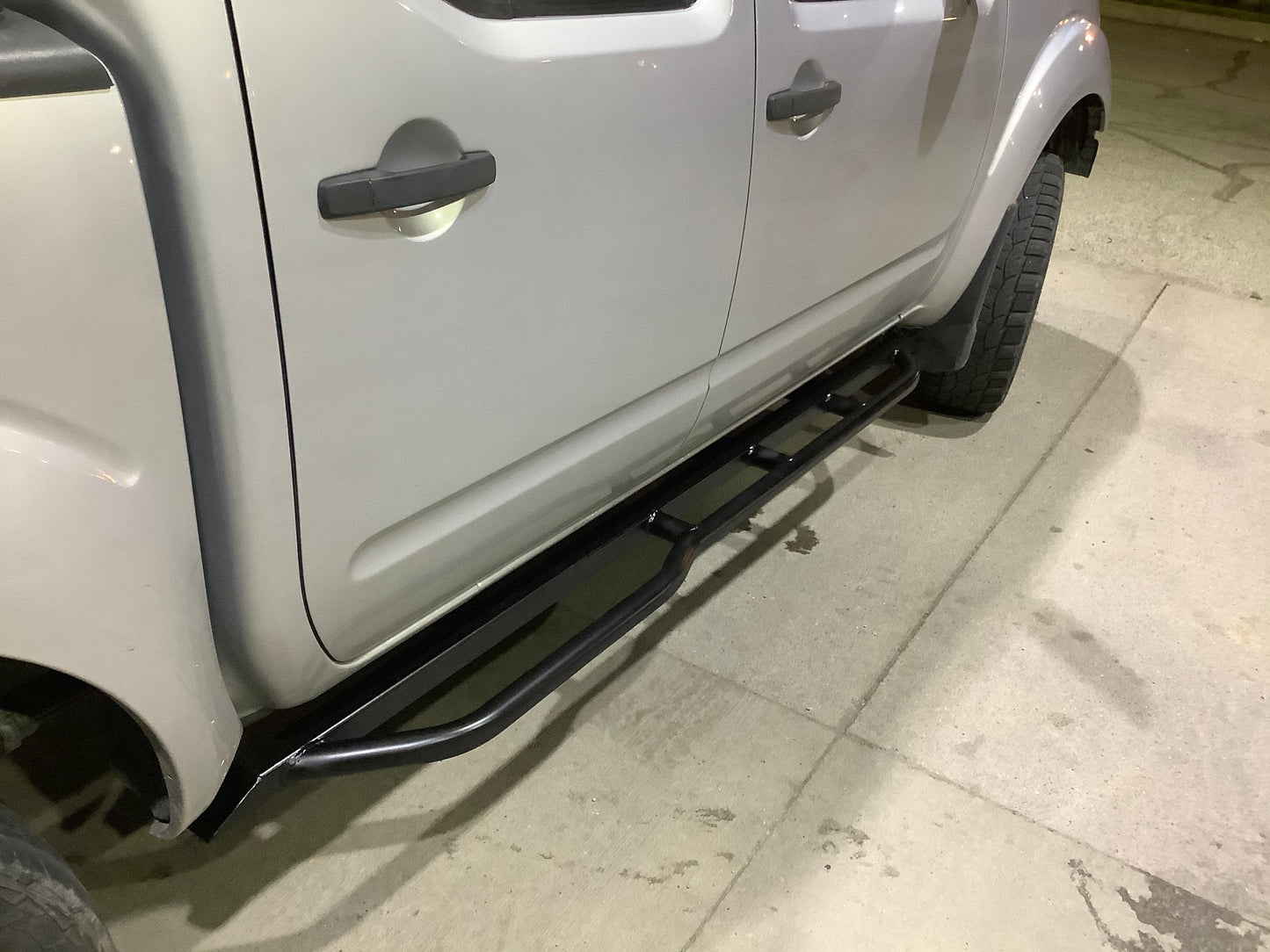 Nissan Frontier Gen 2 Rock Sliders, Level IV (2005-2021)