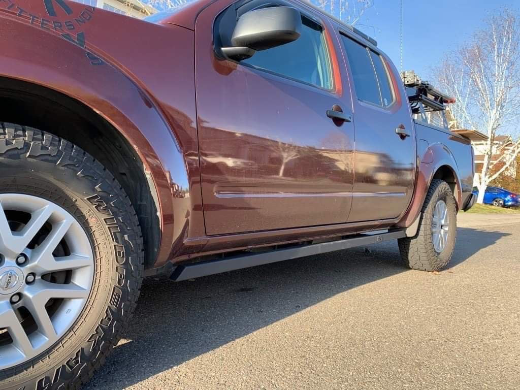 Nissan Frontier Gen 2 Rock Sliders, Level I (2005+)