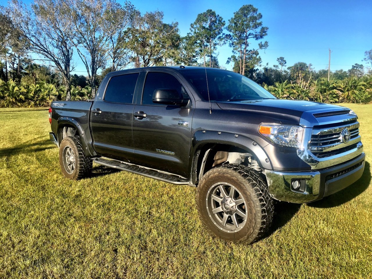 Toyota Tundra Type 4 Rock Slider (2007+)